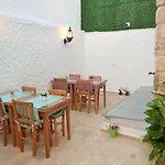 Brothers 3* Çeşme