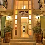 Brothers Ξενοδοχείο Çeşme