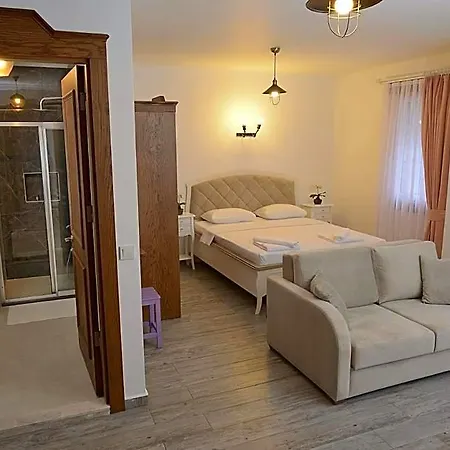 Ξενοδοχείο Brothers Çeşme